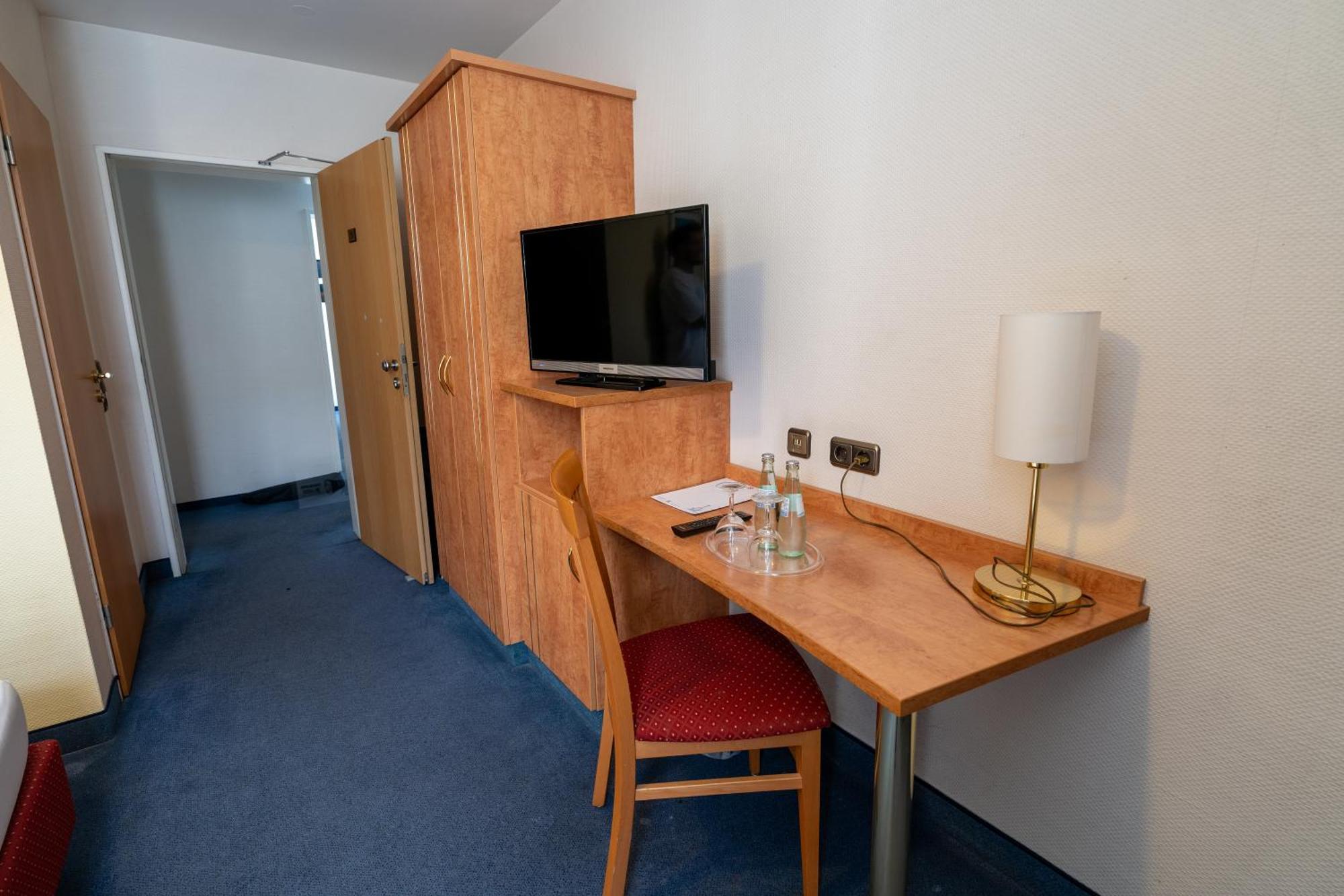 Airport Business Hotel Koeln 외부 사진